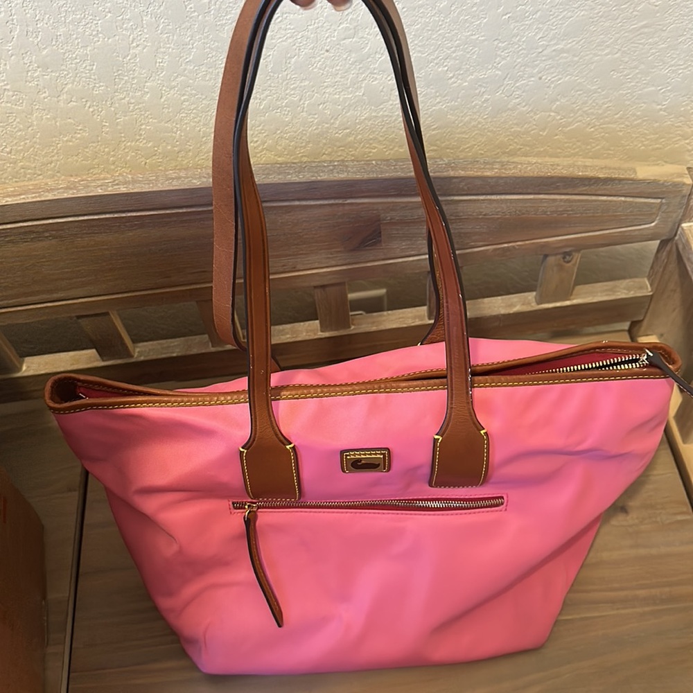 Nylon Dooney & Bourke Tote - Picture 6 of 7